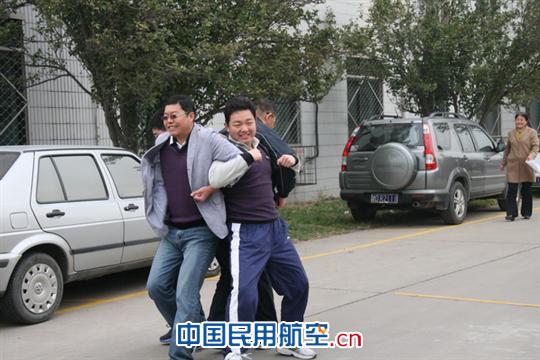 国航天津维修基地2011趣味运动会顺利闭幕