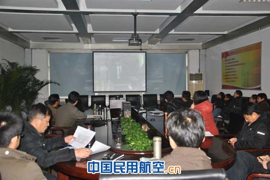 东航山西维修部党员教育：防微杜渐 警钟长鸣