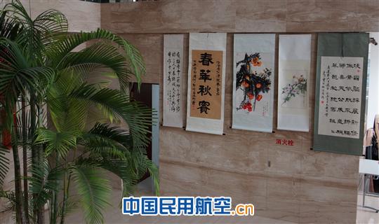 大连空管站举办“迎新春 贺站庆”书画影作品展