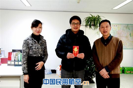 华北气象中心工会、计生办开展“送温暖”活动