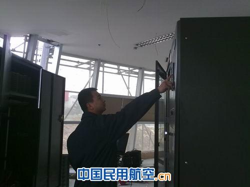 咸阳二期新塔台供电系统安装调试完成并投入运行