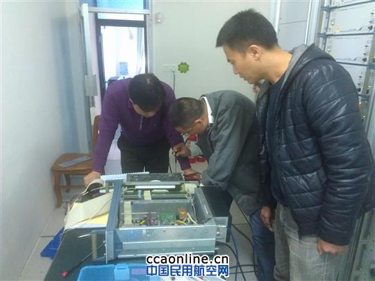 珠海空管站雷达站完成节前甚高频设备维护工作