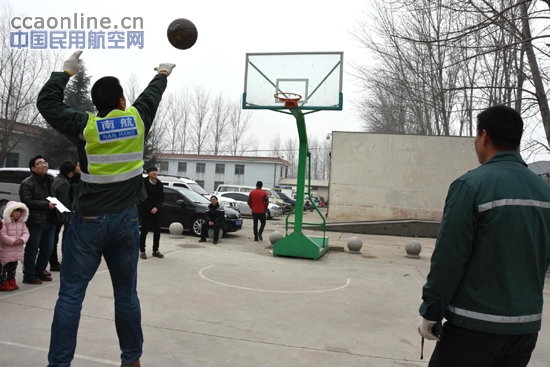 携手并进   用火辣激情燃烧“春运”